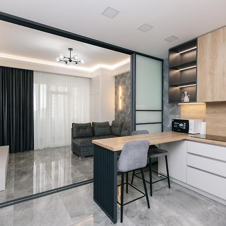 Luxury Apartment Kischinau Exterior foto