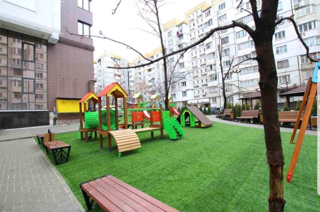 Luxury Apartment Kischinau Exterior foto
