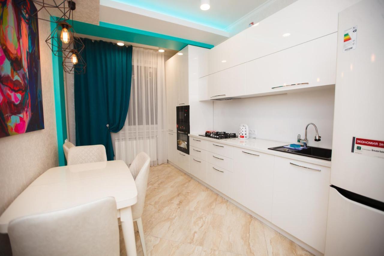 Luxury Apartment Kischinau Exterior foto